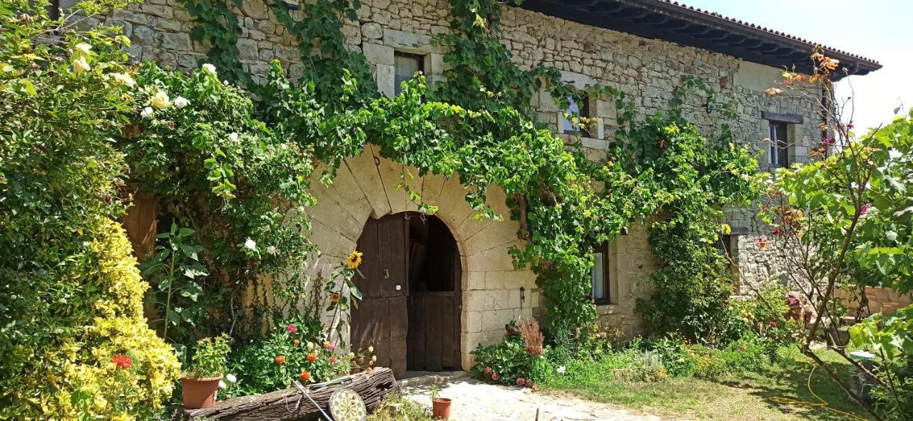 Casa Rural Ttipiaenea Landetxea Ariz  Ngoại thất bức ảnh